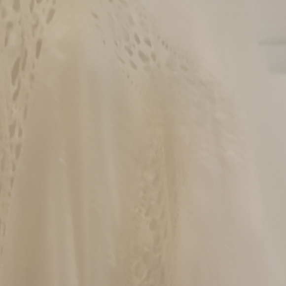 Miami Cream Lace Kimono - Picture 3 of 7